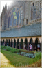 внутри  МОН СЕН-МИШЕЛЬ ( Mont Saint-Michel )