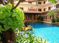 Aiyaree Place Hotel