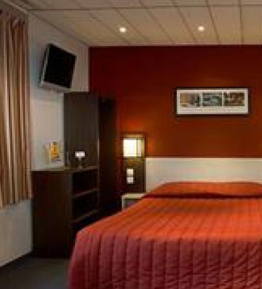 Balladins Superior Hotel Charleroi Airport