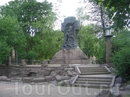 Памятник экипажу миноносца «Стерегущий» 