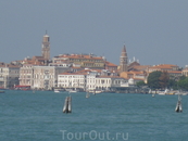 Вид на Венецию с борта парома