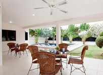 Baan Rim Bueng 1 Villa Baan Rim Bueng 1 Villa