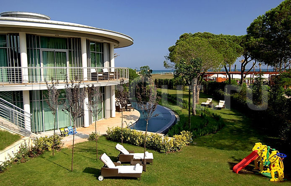 Calista Luxury Resort Hotel & Spa