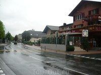 всего одна улица,может есть ещё что-то ,но однако... всего одна улица,может есть ещё что-то ,но однако...