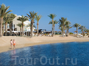 Фото Constantinou Bros Pioneer Beach Hotel 