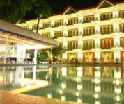 Clarkton Hotel