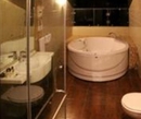 Фото Hollywood Inn Boutique Hotel Maameltein