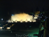 Поющие фонтаны в Барселоне. Нам повезло, мы смотрели под знаменитую песню Кабалье и Фрэди Мэркьюри
