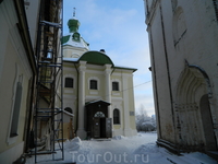 Мощи Св.Кирилла в церкви Св.Кирилла.