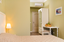 Chalet de Provence Business Hotel