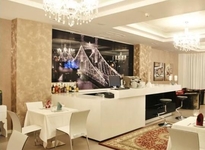 Golden City Hotel