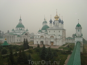 Спасо-Яковлевский Дмитриевский монастырь. Вид с колокольни.