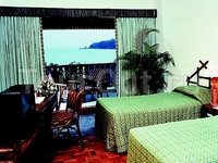 Holiday Inn Damai Lagoon