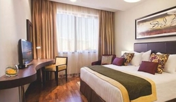 Movenpick Dubai The Square