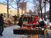 Самый популярный (среди туристов) блошиный рынок Берлина на Tiergarten