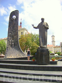 Львовский памятник Тарасу Шевченко
