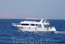 Корабль на Красном море