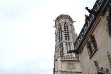 Церковь святого Германа Осерского (Сен-Жермен-л'Осерруа; Église Saint-Germain-l’Auxerrois)
