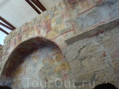 Сохранившиеся фрески в Церкви Святого Николая
