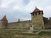 Крепость выдержала не одну осаду, несколько раз переходила от Османской Империи к России.