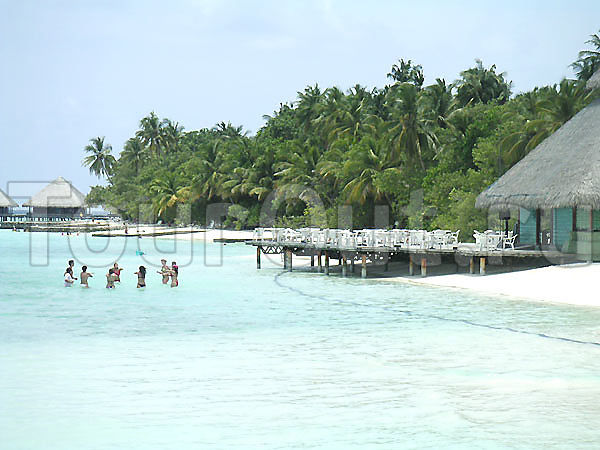 Adaaran Club Rannalhi Maldives