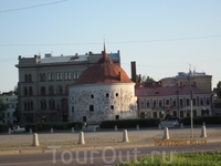 Башня в центральной части города