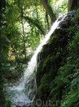 Водопад на территории поместья Ла Гранх