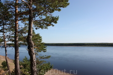 Вилю́й — река в Якутии и Красноярском крае, самый длинный приток Лены и крупнейший из её левых притоков.