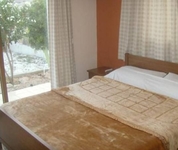 Kamilostrata Holiday Home