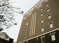 Maple Hotel