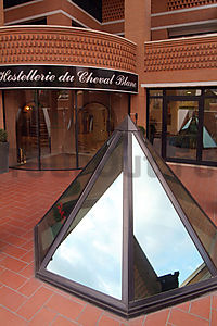 Hostellerie Du Cheval Blanc