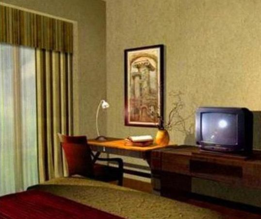 Al Bustan Tower Hotel Suites