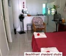 Фото Sunhaven Beach Bungalows