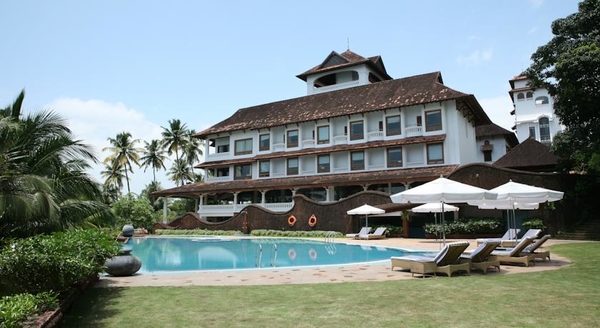 The Raviz Resort and Spa, Ashtamudi