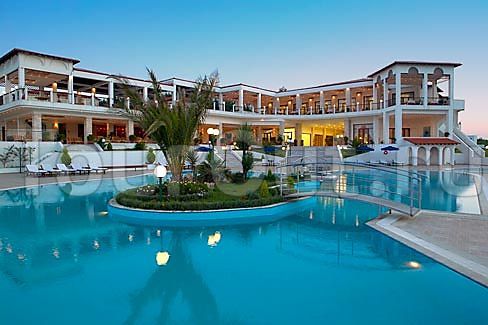 Alexandros Palace Hotel & Suites