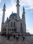 Мечеть Кул-Шариф в Кремле. Современное здание постройки 1996-2005 г.г. Можно войти внутрь, осмотреть и приобрести сувениры