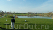 Tashkent Lakeside Golf Club. Ташкентский гольф клуб на озерах