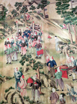 Главная ценность дворца - это чайная комната, стены которой украшены тончайшей рисовой бумагой, расписаной сценами жизни китайского феодала.
