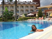 Sultan'S Beach Hotel