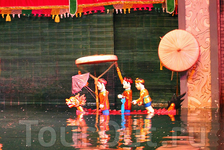 театр кукол на воде - оригинальный вид искусства