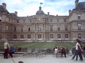 Фасад Люксембургского дворца.