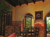Casa Naranja