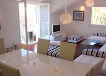 Apartments Domus Sidro