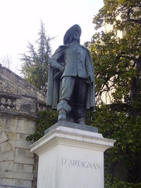 Памятник д’Артаньяну 