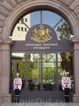 Почетный караул у Президентского дворца.