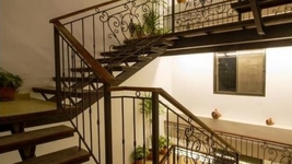 Ambassador Chauni Apartment-Hotel