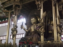 Какие красивые скульптуры  в храме Прибежища Души!