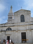 Католическая церковь в Ровине