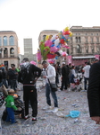 Попали на карнавал в Милане