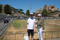 Мы с сыном у развалин древнего Рима